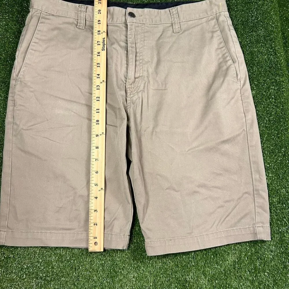 Volcom Men's Tan and Cream Shorts